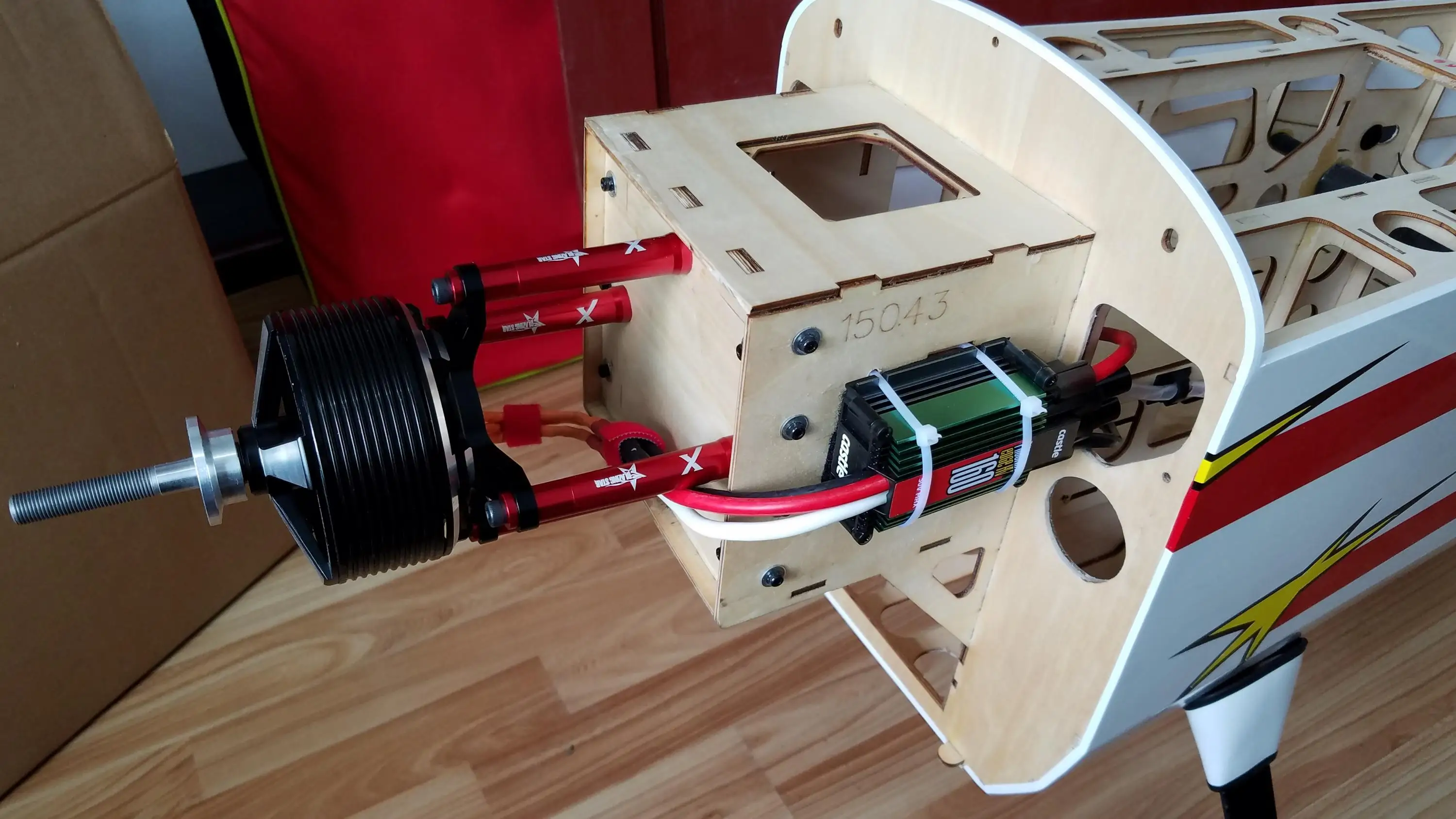 Brushless Motor Thrust Test Stand - Kuza ef-ブレースモーター用の調整可能なアルミニウムサポート